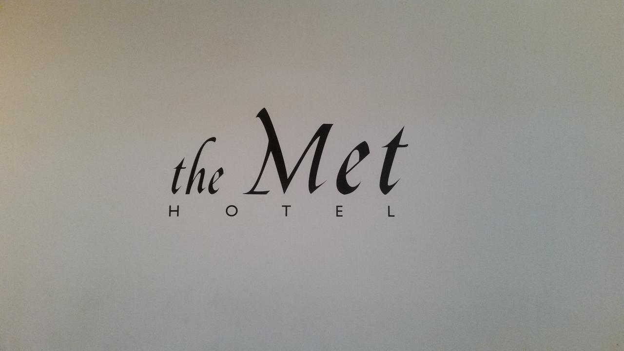 The Met Hotel New Westminster Bagian luar foto